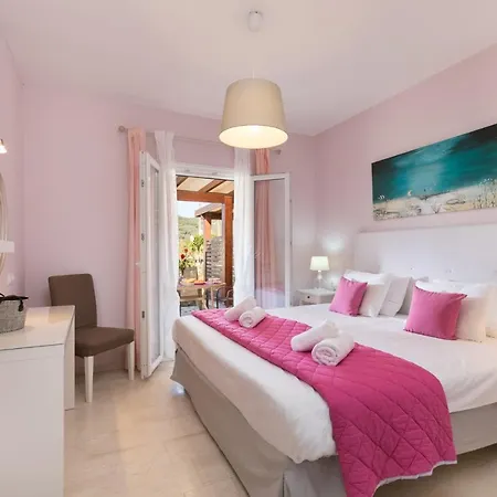 Garden Agios Stefanos Corfu * איוס סטפנוס