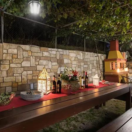 بيت للعطل Garden Agios Stefanos Corfu آغيوس ستيفانوس
