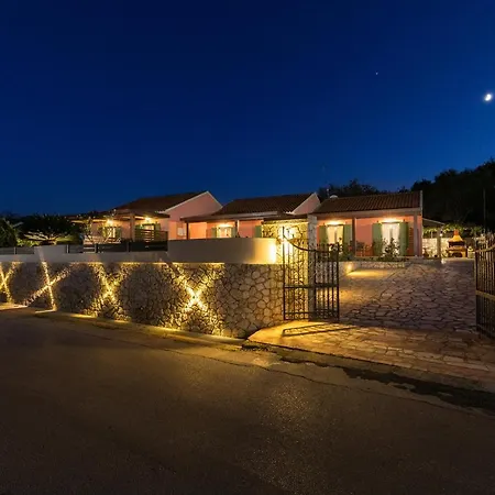 Garden Agios Stefanos Corfu Holiday home