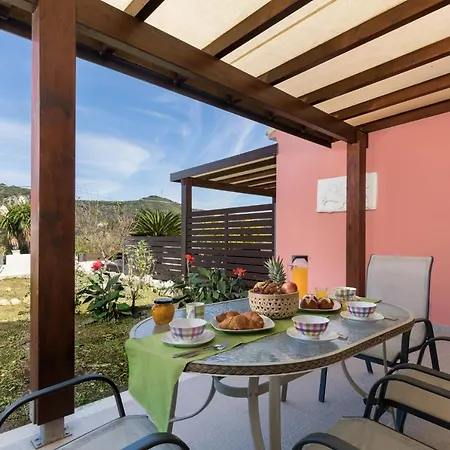 בית נופש Garden Agios Stefanos Corfu *