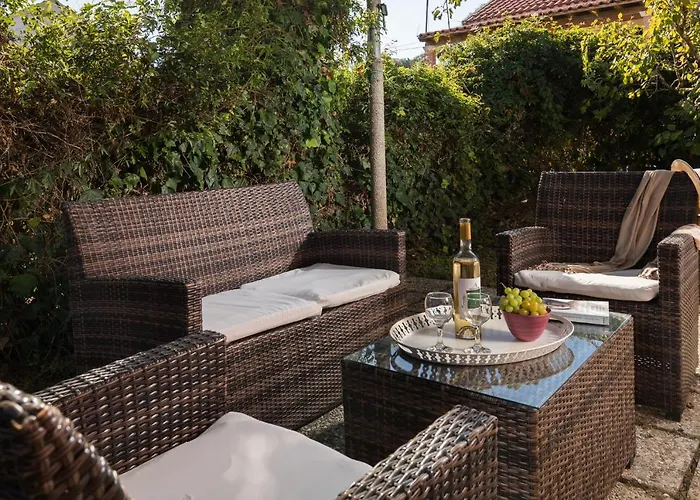 Garden Agios Stefanos Corfu * Агиос Стефанос
